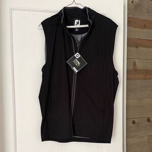 FootJoy Black Performance Vest for golf